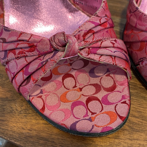 Coach Pink Signature Elisa Sandals - Picture 9 of 10